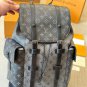Leather version p160Dear friends, today we bring you a super fashionable bag - LV Grey W