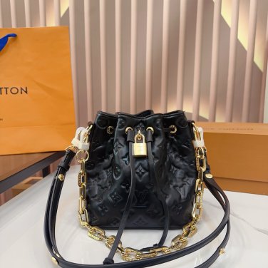 Leather version p180 full set packagingLV Neoonoe Bucket BagLV Neoonoe bucket bag, bla