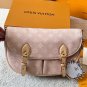 Leather version p195LV x Grace Coddington collaboration cat ESCAPEMeowgram crossbody bag_1898