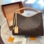 Leather version p210 gift box packagingLv Louis Vuitton AgainExpress Commuter Underar