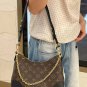 LV Boulogne croissant black is perfect for cool girlsLv Boulogne Bullock @ BlackThis y