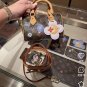 Lv Christmas Limited Edition#Speedy with cute Vivian, super beautiful