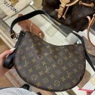 LV Crescent Bag Half Moon Bag Underarm Bag Comes with Extension Belt