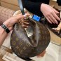 LV Crescent Bag Half Moon Bag Underarm Bag Comes with Extension Belt