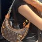 Lv fell in love at a glance!