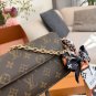 LV Ivy WOC handbag p170The LV lvy WOC handbag is a classic item from Louis Vuitton's 202_2071