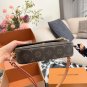 LV Ivy WOC handbag p170The LV lvy WOC handbag is a classic item from Louis Vuitton's 202_2071