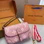 LV Louis Vuitton Diane baguette p135
