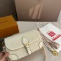 LV Louis Vuitton Diane baguette p135_35