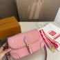 LV Louis Vuitton Diane baguette p135_35