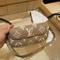 LV Louis Vuitton's new size Ivy bag,It can be worn on one shoulder, slung over the shoul_560