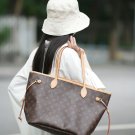 LV Neverful Mother and Child Shopping Bag is forever a classic!Lvneverful Mother Child S