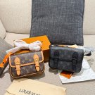 LV Satchel Mini Postman Bag P200LV Satchel mini mailman bag, classic Monogram distressed_1539