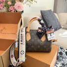 LV Speedy 20 Pillow Pack P205LV Speedy 20 Pillow Bag, Classic Monogram Old Flower Canvas_2074