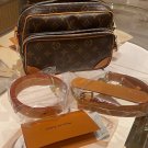 LV25 New Vintage Postman BagNew release with hand-held and crossbody shoulder strapsBo