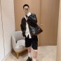 Lvcarryall, the boy's back looks good too!