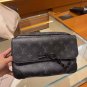 LvLouis Vuitton Steamer Black Flower Black Warrior Crossbody Postman BagThe mailman bag