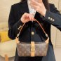 LV's new underarm lunch box bag POCHETTE MIA is here to wearLove, really loveUltra lig