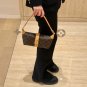 LV's new underarm lunch box bag POCHETTE MIA is here to wearLove, really loveUltra lig