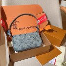 one hundred and fortyChip versionLv Louis VuittonDenim denim mahjong bag! Underarm b