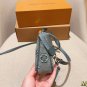 one hundred and fortyChip versionLv Louis VuittonDenim denim mahjong bag! Underarm b