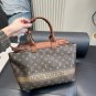 one hundred and fortySize 33.26cmThe LV classic vintage tote bag, especially the white