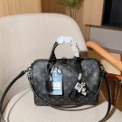one hundred and ninetyChip versionLvLouis VuittonClassic Speedy30 Pillow BagSize_1073