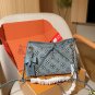 one hundred and ninety-fiveChip versionLv Louis VuittonNew denim embossed denim carr