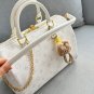 one hundred and ninetysizeï¼30Ã21LV SPEEDY SOFT 30 Pendant Chain Pillow Bag Single Sh