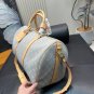 one hundred and sixty-fiveSize 45.25cmNew LV denim denim popular travel bag! Each cele
