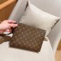 one hundred and tenLv Louis Vuitton26th toiletries bag, hand-held bag, crossbody bag