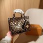 one hundred and thirtyDynamic chipLV onthego Louis Vuitton Limited Edition Mirror Sk