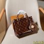 one hundred and thirtyDynamic chipLV onthego Louis Vuitton Limited Edition Mirror Sk