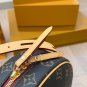 Original order &iuml;&iquest;&yen; 200 airplane boxHeavy metal steel hardware LV round cake bagCounter