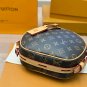Original order ï¿¥ 200 airplane boxHeavy metal steel hardware LV round cake bagCounter