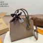Original Reproduction &iuml;&iquest;&yen; 195 Airplane BoxBeige Lv Montaigne BagAn entry-level style! A