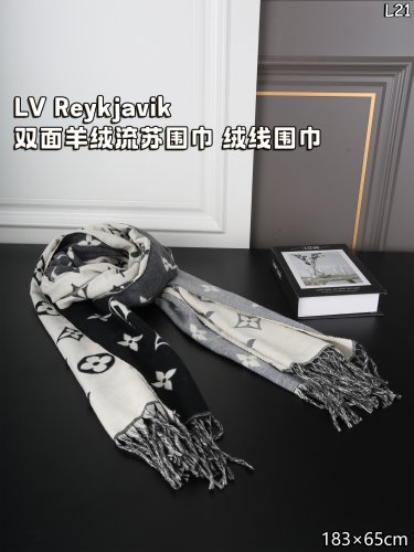 P90LV Reykjavik double-sided cashmere tassel scarf, vintage woolen scarfThis style is