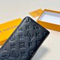 P100 color black size 20x10 LV new handbag original top layer cowhide, first-class feel c
