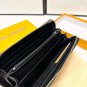 P100 color black size 20x10 LV new men's handbag original top layer cowhide, first-class