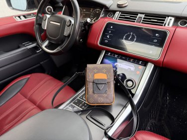 P100 high-end goods new Louis Vuitton LV shoulder bag Louis Vuitton mobile phone bag cro