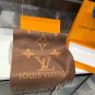 P100 The LV scarf is really versatile, with an UpUp upper body effect and a very powerfu