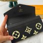 p100The LV M80496 elegantly completes the portofoilysara with a beautiful two-color mo_1219