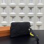 P115 Louis Vuitton Louis VuittonLV cowhide password lock clutch bag, classic and versati