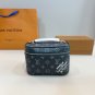 p115LVThe makeup bag that you love, practical and exquisite!The design is like a smal_960