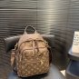 P120 Lv popular backpack shipment, new men's and women's backs look good. As a qualified b