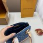 p120D-412 size 24 × 18The new Lv denim shell bag is eye-catching, very unique, with a