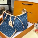 p120size：30cmLV Louis Vuitton Denim Cowboy Carryall BagFocusing on a casual style