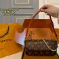 P125 (Folding Box Airplane Box)size&iuml;&frac14;�22&Atilde;�12LV Louis Vuitton Ivy Mahjong Bag Underarm B