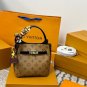 P125 comes with a gift boxLV's new bucket bag is super practical, suitable for both spor_2096