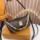 P125 folding box airplane boxSize 21.12LV Pochette Mia lunch box bag, equipped with S-_497
